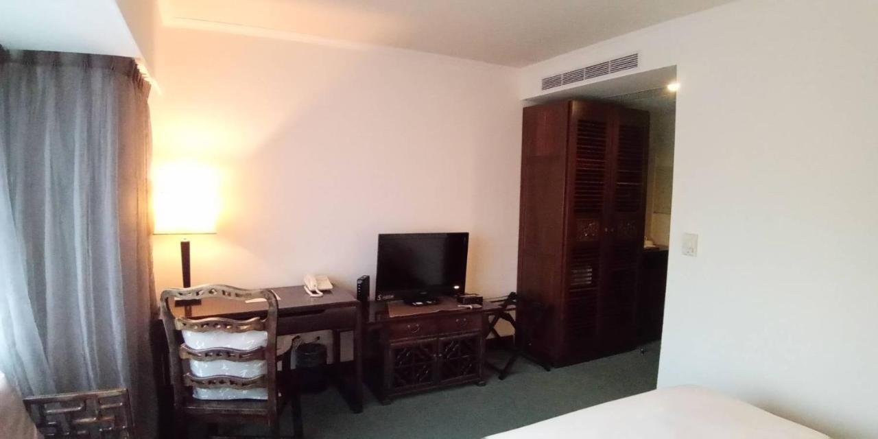 Beautiful Hotel Taipei Синдиен Екстериор снимка