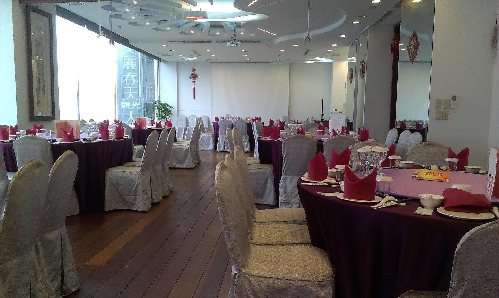Beautiful Hotel Taipei Синдиен Екстериор снимка