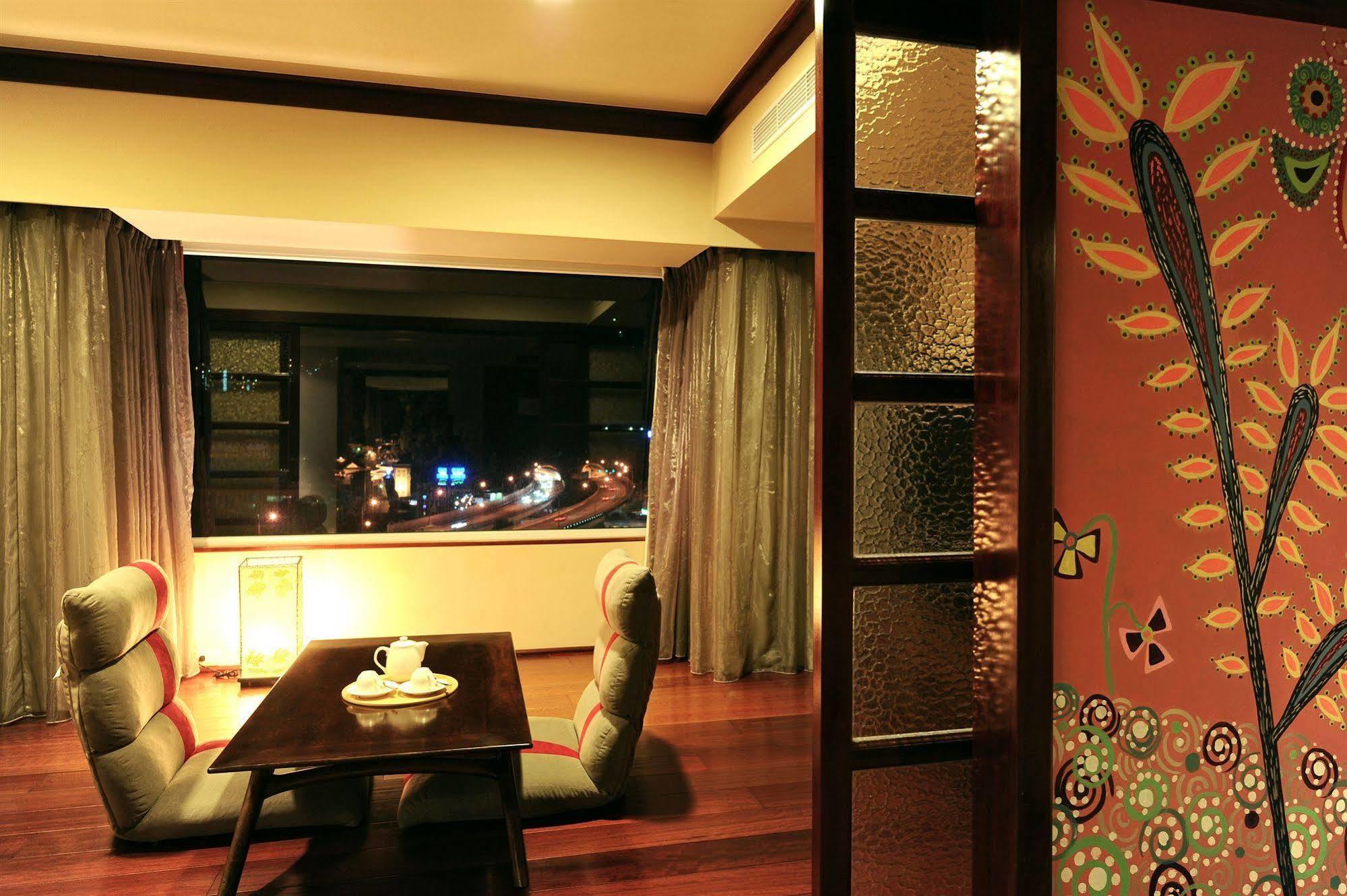 Beautiful Hotel Taipei Синдиен Екстериор снимка